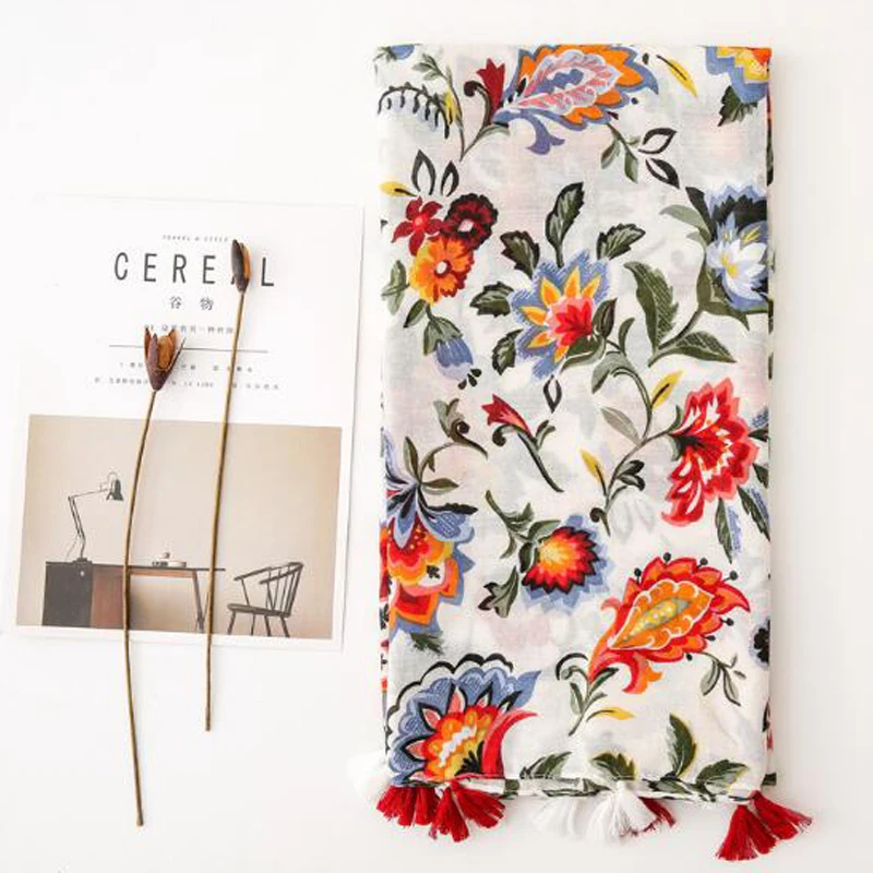Woman fashion Cotton Shawl Spring Summer Winter Large Sunscreen Scarf with Tassels Soft Wraps Femme Muslim Hijab New Design
Woman fashion Cotton Shawl Spring Summer Winter Large Sunscreen Scarf with Tassels Soft Wraps Femme Muslim Hijab New Design