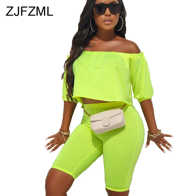 Neon Green Sexy Summer Outfits for Women Off The Shoulder Backless Crop Tops and Bodycon Knee Length Pants Beach Matching Sets
Neon Green Sexy Summer Outfits for Women Off The Shoulder Backless Crop Tops and Bodycon Knee Length Pants Beach Matching Sets