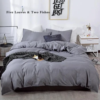 New year Luxury Cotton Duvet Cover Solid Comforter Bedding Set Queen King Size 3pc Bed Linen set Cover Set Bedclothes Pillowcase 
New year Luxury Cotton Duvet Cover Solid Comforter Bedding Set Queen King Size 3pc Bed Linen set Cover Set Bedclothes Pillowcase