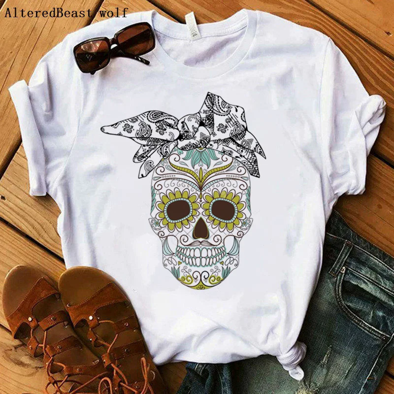 Flower Eyes Sugar Skull Mom Tshirt Black And White Bandana Women Fashion Graphic Women T Shirt Casual Tops Punk T-shirt Femme
Flower Eyes Sugar Skull Mom Tshirt Black And White Bandana Women Fashion Graphic Women T Shirt Casual Tops Punk T-shirt Femme