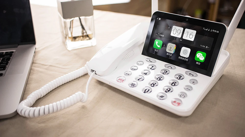 Smart 4G LTE Wireless Land line Phone Android OS P1 internation Language and Apps Remote control Smart Phone
Smart 4G LTE Wireless Land line Phone Android OS P1 internation Language and Apps Remote control Smart Phone