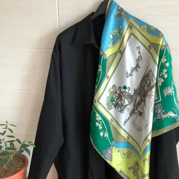 2020 Small Square Hijab Neck Scarf Women 100% Real Silk Scarves Print Pashmina Bandana New Female Foulard Office Lady Wraps 
2020 Small Square Hijab Neck Scarf Women 100% Real Silk Scarves Print Pashmina Bandana New Female Foulard Office Lady Wraps