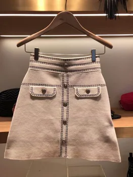2020 Summer Temperament Small Xiangfeng Row Buckle Open Line Decoration A Word Half Body Skirt Short Skirt 22006
2020 Summer Temperament Small Xiangfeng Row Buckle Open Line Decoration A Word Half Body Skirt Short Skirt 22006
