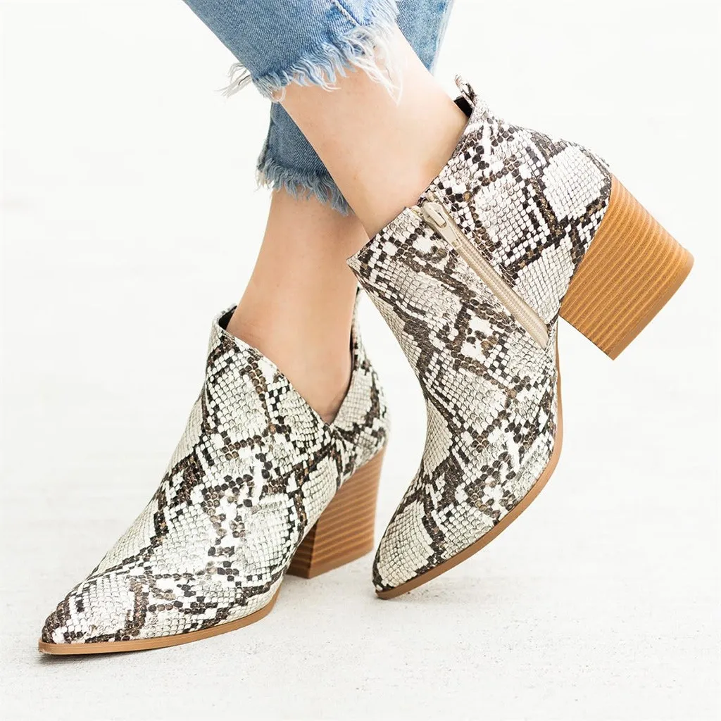 women's boots foreign trade leopard snake pattern V buckle zipper with single shoes short bare boots women's boots autumn Ju25
women's boots foreign trade leopard snake pattern V buckle zipper with single shoes short bare boots women's boots autumn Ju25