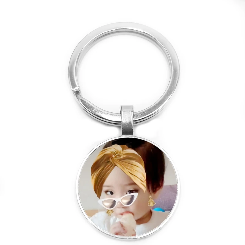 Character Photo Badge Logo Team Team Logo Custom Keychain Dad Mother Grandparents Kids Photo Custom Glass Convex Key Ring
Character Photo Badge Logo Team Team Logo Custom Keychain Dad Mother Grandparents Kids Photo Custom Glass Convex Key Ring
