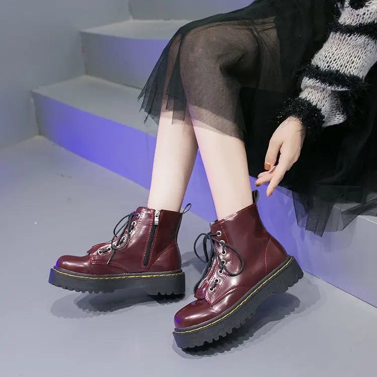 2019 Autumn And Winter New Style Martin Boots Women's British-Style Students Thick Bottomed Locomotive Boots Online Celebrity Ve
2019 Autumn And Winter New Style Martin Boots Women's British-Style Students Thick Bottomed Locomotive Boots Online Celebrity Ve