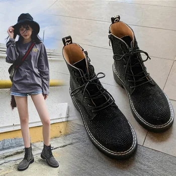 Fashion Winter Warm Crystal Bling Girls Shoes Boots Non-slip Boots 2019 Winter Princess Women Shoes Boots Soft Sole
Fashion Winter Warm Crystal Bling Girls Shoes Boots Non-slip Boots 2019 Winter Princess Women Shoes Boots Soft Sole