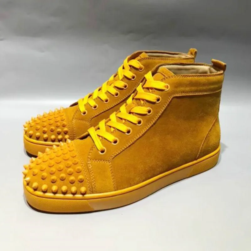 Red bottom shoes Yellow Suede Leather Spikes Rivet Leisure Shoes Walking Designer Sneakers Outdoor Shoes for Men Lace Up Mens High Top Sneakers38-46
Red bottom shoes Yellow Suede Leather Spikes Rivet Leisure Shoes Walking Designer Sneakers Outdoor Shoes for Men Lace Up Mens High Top Sneakers38-46