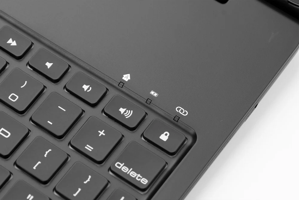 iPad-10.2-backlit-keyboard-l3