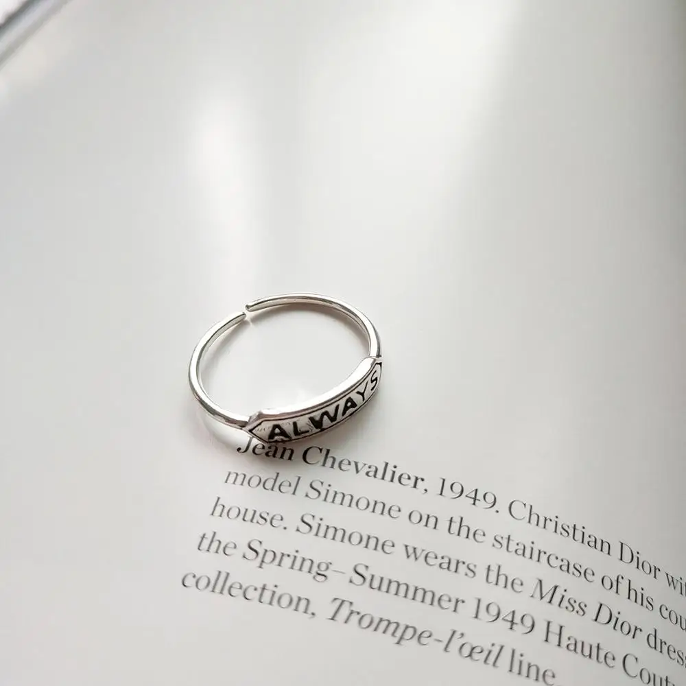 Kinel S925 Sterling Silver Jewelry an Simple opening Color stone ring female personality Simple English old personality opening
Kinel S925 Sterling Silver Jewelry an Simple opening Color stone ring female personality Simple English old personality opening