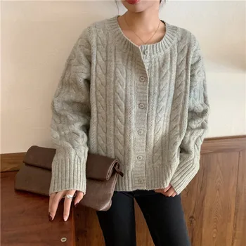 PEONFLY Women Cardigans Sweater O Neck Solid Loose Knitwear Single Breasted Casual Knit Cardigan Outwear Winter Jacket Coat 2020
PEONFLY Women Cardigans Sweater O Neck Solid Loose Knitwear Single Breasted Casual Knit Cardigan Outwear Winter Jacket Coat 2020