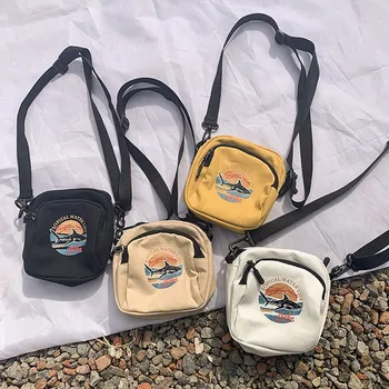 Women Canvas Handbags Korean Mini Student Bag Cell Phone Bags Simple Small Crossbody Bags Casual Ladies Flap Shoulder Bag
Women Canvas Handbags Korean Mini Student Bag Cell Phone Bags Simple Small Crossbody Bags Casual Ladies Flap Shoulder Bag