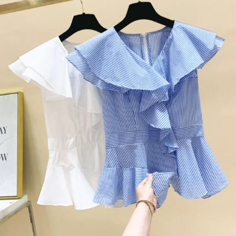 Sleeveless Blouse for Women Sweet Irregular Ruffles V-neck Sleeveless Striped Shirt Women's 2020 New Style Top Blusas Blouses
Sleeveless Blouse for Women Sweet Irregular Ruffles V-neck Sleeveless Striped Shirt Women's 2020 New Style Top Blusas Blouses