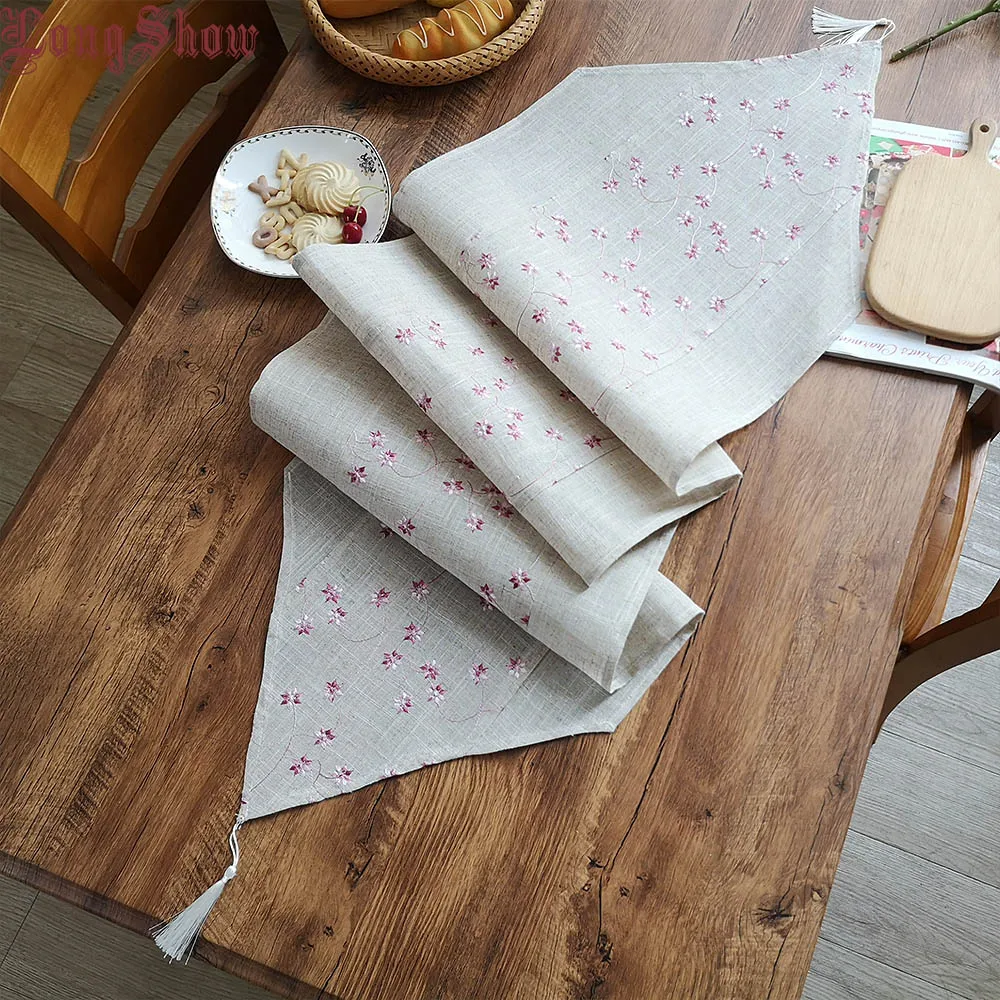 Home Christmas Decorative 40x180cm Household Lovely Red Stars Embroidered Linen Table Runner
Home Christmas Decorative 40x180cm Household Lovely Red Stars Embroidered Linen Table Runner