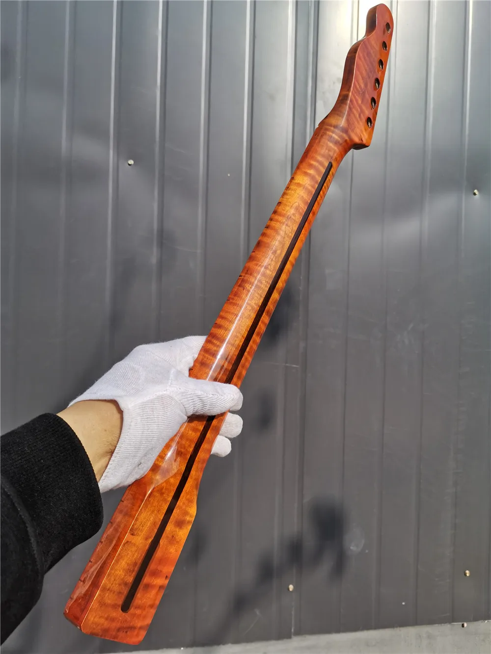 Гриф для электрогитары #31 Tiger Flam Maple, 21 лад, 25,5 дюйма, гриф Mapel Незаконченный # S4
Гриф для электрогитары #31 Tiger Flam Maple, 21 лад, 25,5 дюйма, гриф Mapel Незаконченный # S4
