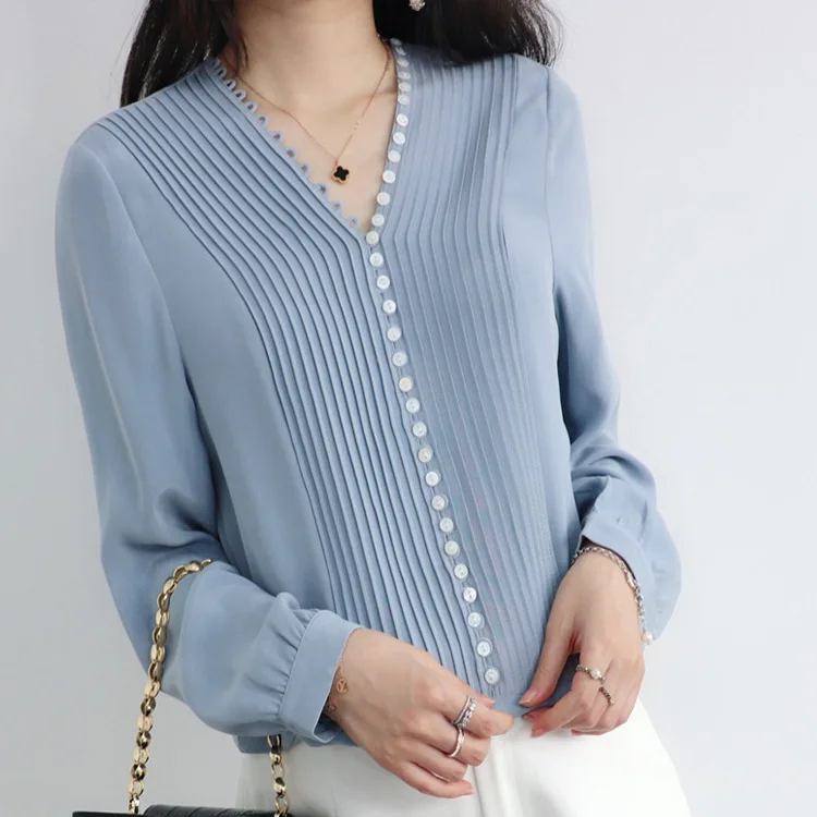 2020 Spring Summer Women Luxury Real Silk Shirts V-neck Draped button Nine Quarter Sleevd Blouses and Tops
2020 Spring Summer Women Luxury Real Silk Shirts V-neck Draped button Nine Quarter Sleevd Blouses and Tops
