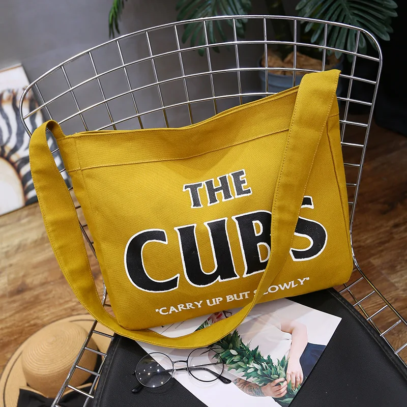 Micro for Retro Single-shoulder Canvas Bag Women's bao tong bao Korean-style College Style Lettered Canvas Bag Cross-body Large
Micro for Retro Single-shoulder Canvas Bag Women's bao tong bao Korean-style College Style Lettered Canvas Bag Cross-body Large