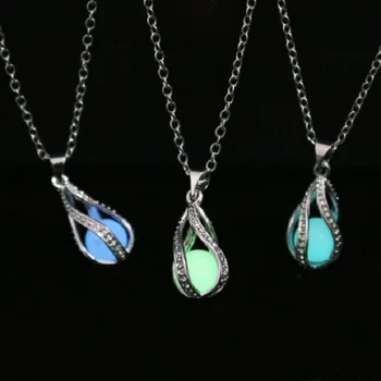 1PC Natural Crystal Luminous Stone Pendant Night Pearl Necklace Quartz Crystal Mineral Jewelry Fashion Couple Decoration Gift
1PC Natural Crystal Luminous Stone Pendant Night Pearl Necklace Quartz Crystal Mineral Jewelry Fashion Couple Decoration Gift