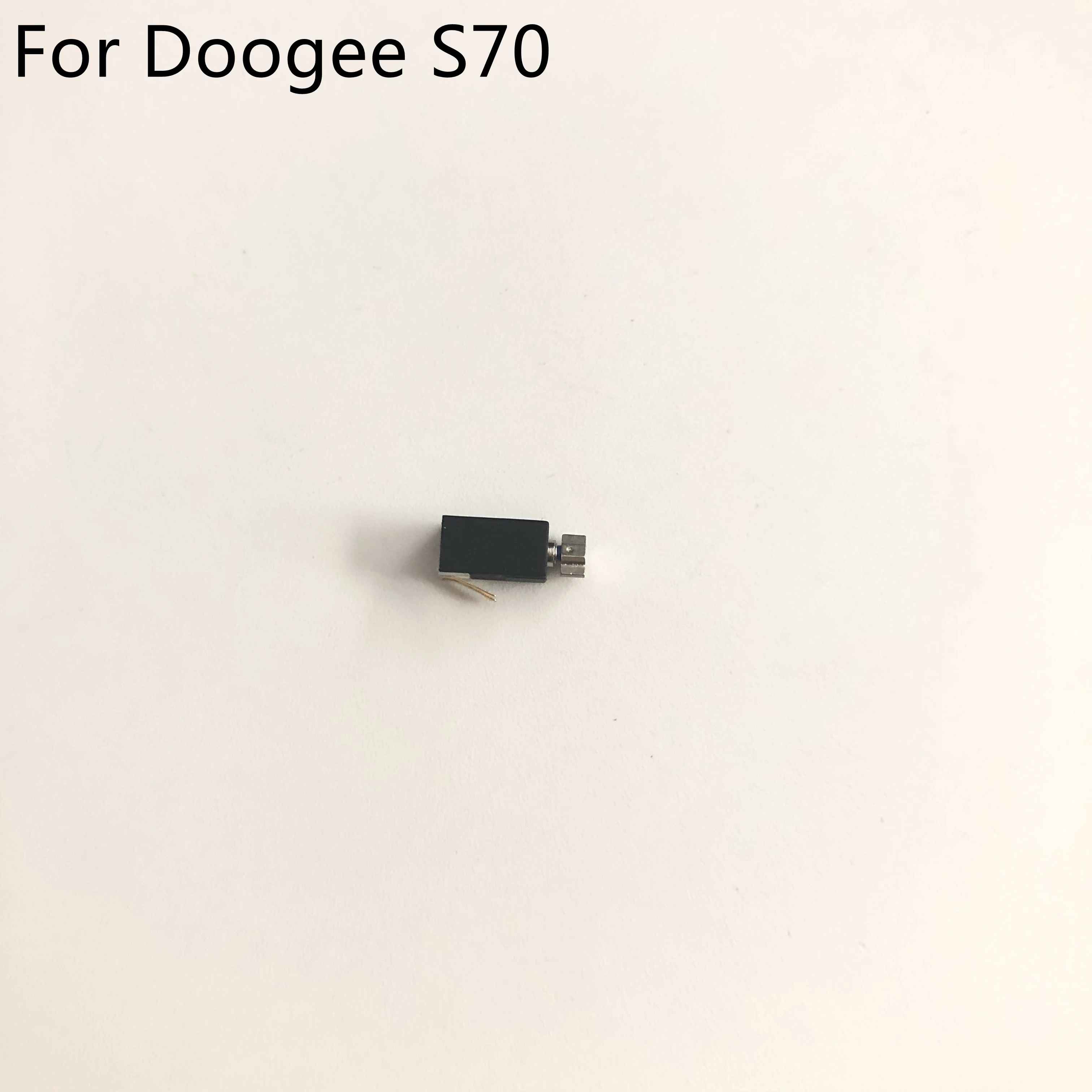 DOOGEE S70 Вибрационный двигатель Для DOOGEE S70 MT6763T Восьмиядерный 5,99 FHD 1080x2160 игровой телефон
DOOGEE S70 Вибрационный двигатель Для DOOGEE S70 MT6763T Восьмиядерный 5,99 FHD 1080x2160 игровой телефон