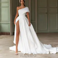 Modest Neckline Wedding Dress 2021 Sexy Side Slit Vestido de noiva Simple Bride Dress Bow Back Stylish Long Bridal Party Gowns
Modest Neckline Wedding Dress 2021 Sexy Side Slit Vestido de noiva Simple Bride Dress Bow Back Stylish Long Bridal Party Gowns