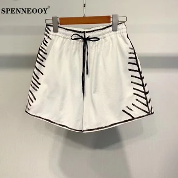 SPENNEOOY Designer Custom Runway Summer Women Fashion High Street Shorts Ladies Striped Print Drawstring Waist White Shorts 
SPENNEOOY Designer Custom Runway Summer Women Fashion High Street Shorts Ladies Striped Print Drawstring Waist White Shorts