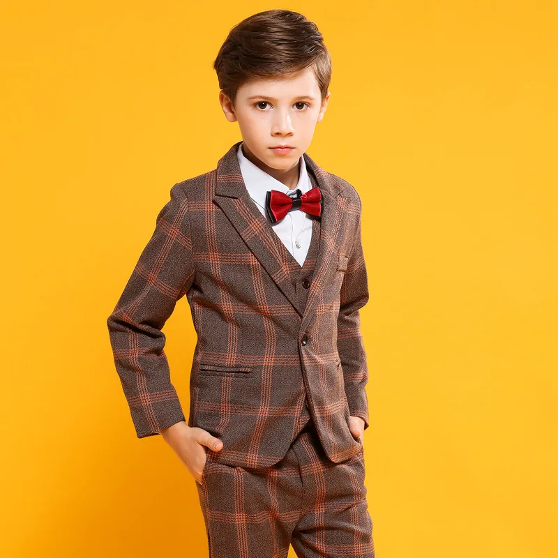 

Boys Luxurious Jacket+Vest Pants Bowtie 4pcs Wedding Suit Europe Kids Birthday Dress Children dance show Party Costume