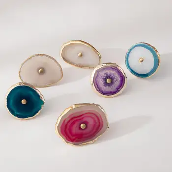 Nordic simple modern ins wind natural agate handle retro nostalgic drawer cabinet wardrobe pure copper door handle
Nordic simple modern ins wind natural agate handle retro nostalgic drawer cabinet wardrobe pure copper door handle