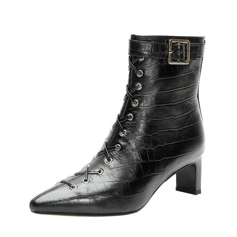 Green Black Pointed Toe Genuine Leather Ankle Boots Woman Fashion Lace-up Buckle Block Heel Shoes Women 2019 New Short Boots
Green Black Pointed Toe Genuine Leather Ankle Boots Woman Fashion Lace-up Buckle Block Heel Shoes Women 2019 New Short Boots