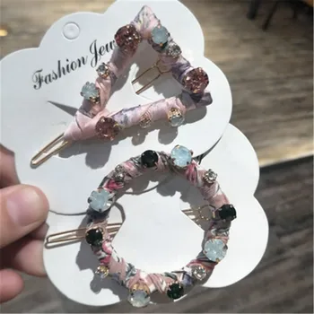 New Fashion Korean Hollow Round Triangle Temperament Cloth Rhinestone Word Clips Women Girls Hairpins Hair Accessories
New Fashion Korean Hollow Round Triangle Temperament Cloth Rhinestone Word Clips Women Girls Hairpins Hair Accessories