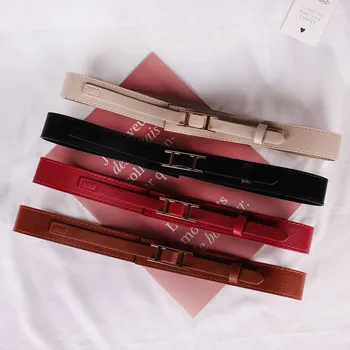 Fashionable European and American decorative belt Women's simple and versatile wide waist black business jeans
Fashionable European and American decorative belt Women's simple and versatile wide waist black business jeans