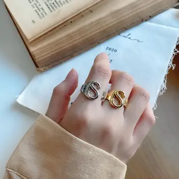 Authentic S925 Sterling Silver FINE Jewelry Glossy Smooth Letter "S" Geometric OPEN ring adjust TLJ997
Authentic S925 Sterling Silver FINE Jewelry Glossy Smooth Letter "S" Geometric OPEN ring adjust TLJ997