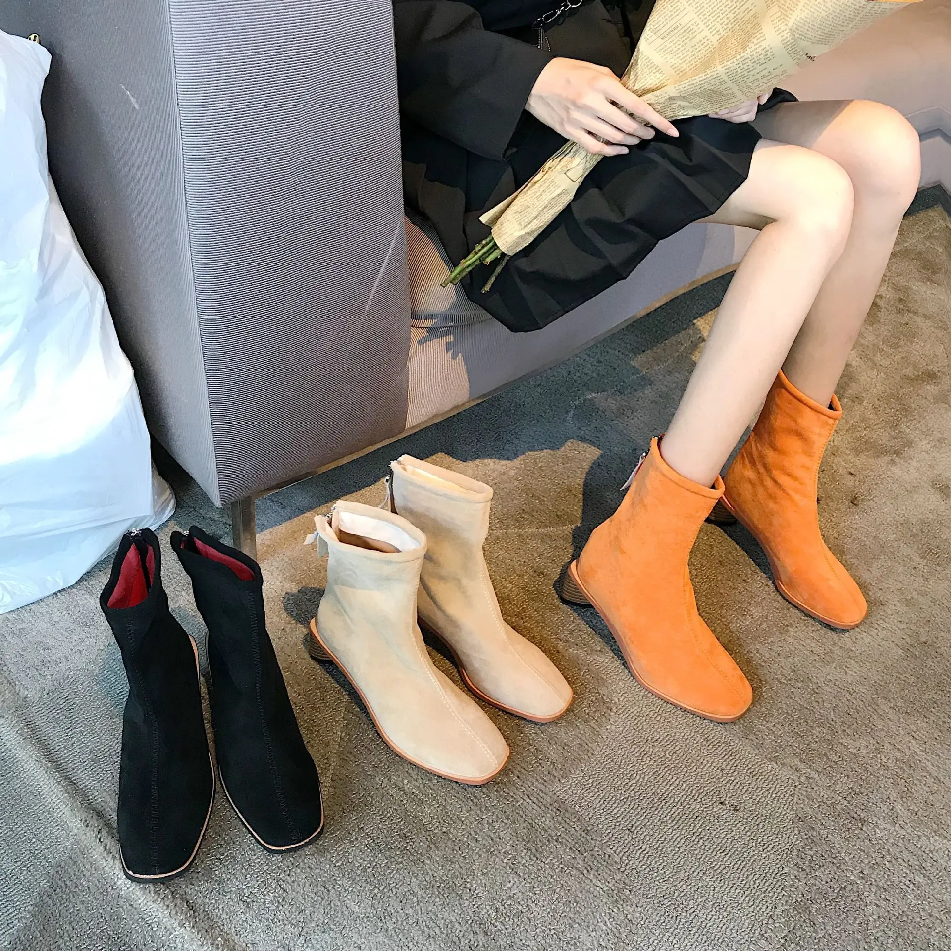 Low Heels booties Lady Boots Bootee Woman 2019 Women's Rubber Shoes Rain Luxury Designer Back Zip Zipper Lace Up Round Toe
Low Heels booties Lady Boots Bootee Woman 2019 Women's Rubber Shoes Rain Luxury Designer Back Zip Zipper Lace Up Round Toe