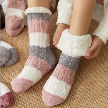 Thick warm sleep socks slippers socks Thicken Women Girls Print Stripe Casual Non Slip Warm Winter Mid Tube Cute Socks
Thick warm sleep socks slippers socks Thicken Women Girls Print Stripe Casual Non Slip Warm Winter Mid Tube Cute Socks