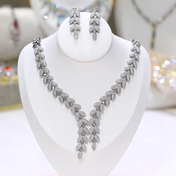 Luxury shiny cubic zirconia micro inlay leaf shape water drop women wedding necklace earring set bridal party jewelry
Luxury shiny cubic zirconia micro inlay leaf shape water drop women wedding necklace earring set bridal party jewelry