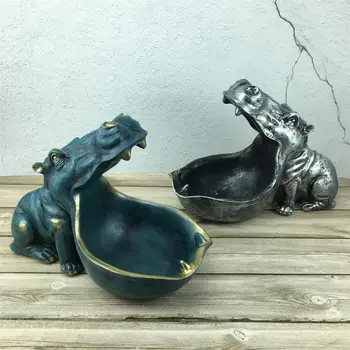 Key Chain Ornaments Decoration Furniture Resin Animal Europe Wine Cabinet Shoes Remote Control to Receive Tabletop Hippopotamus
Key Chain Ornaments Decoration Furniture Resin Animal Europe Wine Cabinet Shoes Remote Control to Receive Tabletop Hippopotamus