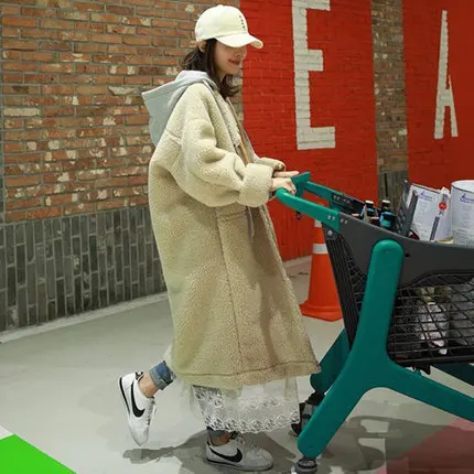 Lambs Wool Cotton-padded Clothes Hooded Long Deer Suede Leather Long Sleeve Loose And Plus-sized Cotton Coat Harajuku-Style Reve
Lambs Wool Cotton-padded Clothes Hooded Long Deer Suede Leather Long Sleeve Loose And Plus-sized Cotton Coat Harajuku-Style Reve