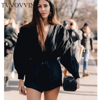 TVVOVVIN NEW 2020 Summer V Neck Sexy Personal Darkness Style Folds Rompers Vintage Cotton Girl Female Playsuits Q018
TVVOVVIN NEW 2020 Summer V Neck Sexy Personal Darkness Style Folds Rompers Vintage Cotton Girl Female Playsuits Q018