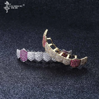 Hip Hop Grills Gold Silver Color Iced Out Micro Pave Full CZ Teeth Grillz Bottom Grills Charm For Men Women Jewelry Fashion 2020
Hip Hop Grills Gold Silver Color Iced Out Micro Pave Full CZ Teeth Grillz Bottom Grills Charm For Men Women Jewelry Fashion 2020