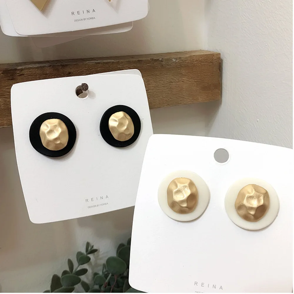 Korean Earrings Design Irregular Matte Metal Earrings Prevent allergy Earrings Fashion Female Ear Rings Retro 2019 for women
Korean Earrings Design Irregular Matte Metal Earrings Prevent allergy Earrings Fashion Female Ear Rings Retro 2019 for women