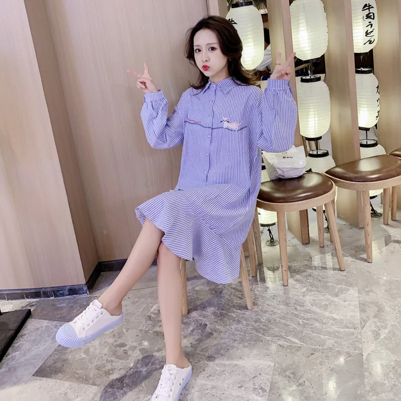 2020 Maternity Clothes Spring Clothing New Style Striped Dress Embroidered Loose-Fit Long chen yi qun Fold-down Collar Pregnant
2020 Maternity Clothes Spring Clothing New Style Striped Dress Embroidered Loose-Fit Long chen yi qun Fold-down Collar Pregnant