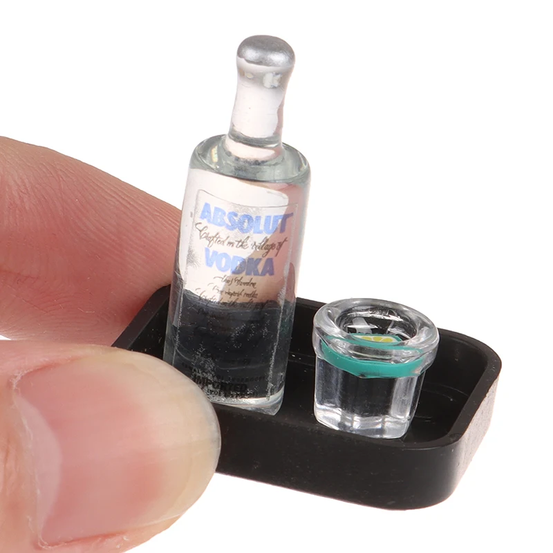 1/12 Dollhouse Miniature Resin Vodka Bottle Wine Glass Tray Set Simulation Drink Model Toy for Doll House Decoration
1/12 Dollhouse Miniature Resin Vodka Bottle Wine Glass Tray Set Simulation Drink Model Toy for Doll House Decoration