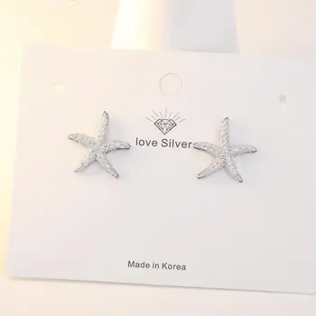 New Fashion Star Anti-allergic Silver Color Micro-embedded Crystal Starfish Personality Exquisite Earrings
New Fashion Star Anti-allergic Silver Color Micro-embedded Crystal Starfish Personality Exquisite Earrings