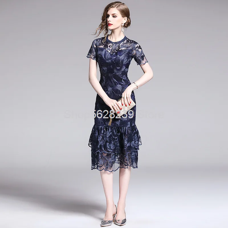 2020 Season Light Ripe Wind Heavy Industry Round Neck Hollow Out Embroidery Over The Knee Medium Length Money Bag Hip Fishtail
2020 Season Light Ripe Wind Heavy Industry Round Neck Hollow Out Embroidery Over The Knee Medium Length Money Bag Hip Fishtail