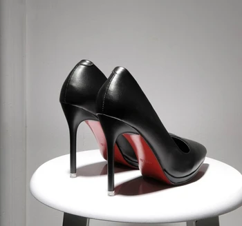 2020 spring autumn pointed toe women shoes red bottom elegant ladies party patent leather thin high heels zapatos mujer A-152
2020 spring autumn pointed toe women shoes red bottom elegant ladies party patent leather thin high heels zapatos mujer A-152