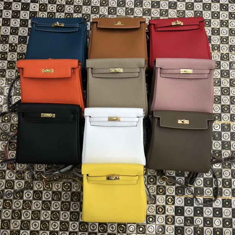 2020 fashion lychee pattern first layer cowhide kay one shoulder diagonal bag simple
2020 fashion lychee pattern first layer cowhide kay one shoulder diagonal bag simple