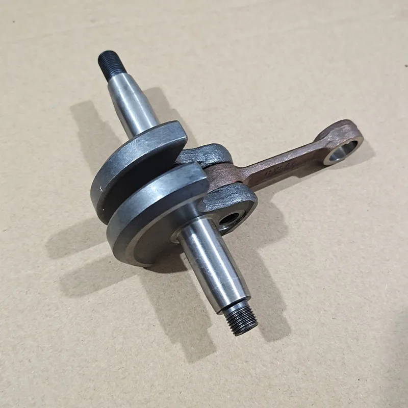 Коленчатый вал 1E48FP для HUASHENG KASEI KS865/EB650/EB965 Воздуходувка/ветронепроницаемая машина. И другие модели
Коленчатый вал 1E48FP для HUASHENG KASEI KS865/EB650/EB965 Воздуходувка/ветронепроницаемая машина. И другие модели