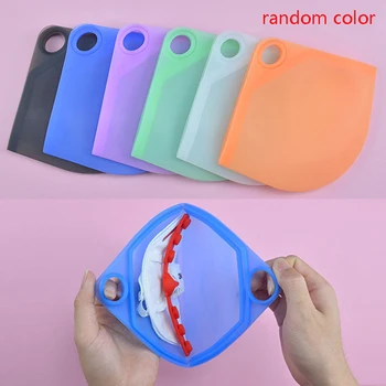 1PC Silicone Flat Type Mask Storage Box Mask Temporary Clip Dust-proof Pollution-proof Security Mask Holder Bags Artifact
1PC Silicone Flat Type Mask Storage Box Mask Temporary Clip Dust-proof Pollution-proof Security Mask Holder Bags Artifact