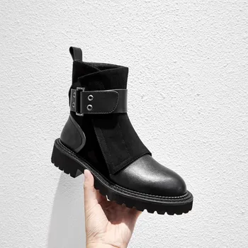 Prova Perfetto Genuine Leather Boots Style Round Toe Med Heels Keep Warm Rivet Buckle Straps British Style European Ankle Boots
Prova Perfetto Genuine Leather Boots Style Round Toe Med Heels Keep Warm Rivet Buckle Straps British Style European Ankle Boots