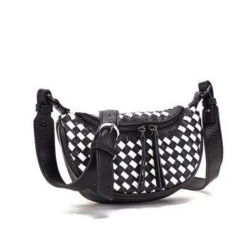 2020 Summer Women's bag woven small bag Fashion wide woven leather shoulder messenger bag Crossbody Bags Girl purse
2020 Summer Women's bag woven small bag Fashion wide woven leather shoulder messenger bag Crossbody Bags Girl purse