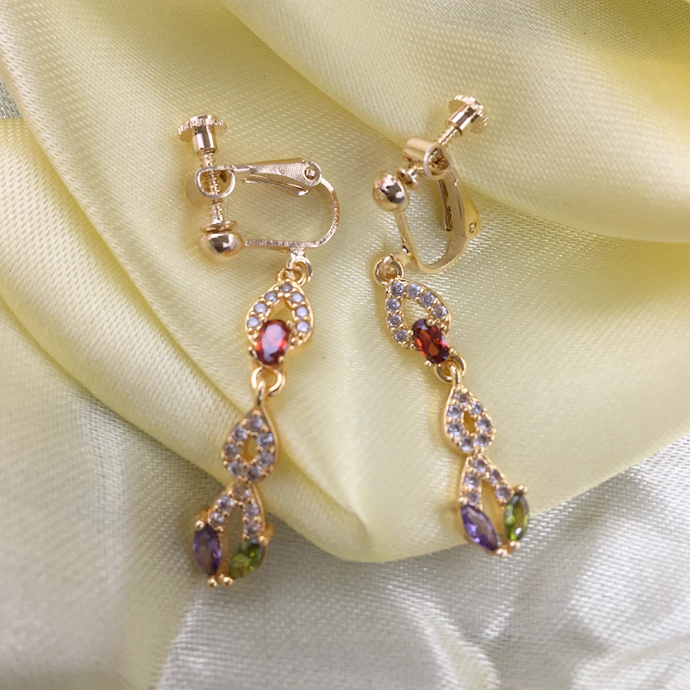 Buckle Earring Cubic Zirconia14K Gold Clip On Earrings Non-Pierced Ears Exquisite Gift Choice Flowers Drop Earring for Women
Buckle Earring Cubic Zirconia14K Gold Clip On Earrings Non-Pierced Ears Exquisite Gift Choice Flowers Drop Earring for Women